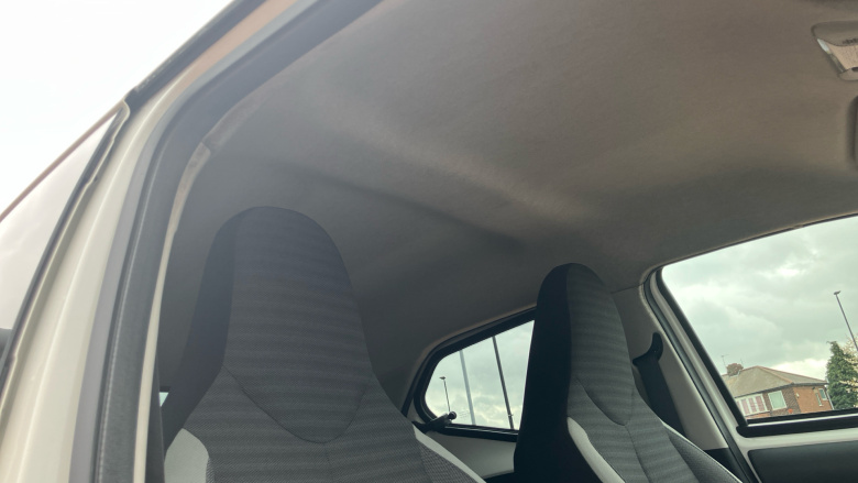 Toyota Aygo 1.0 VVT-i X-Trend 5dr Petrol Hatchback